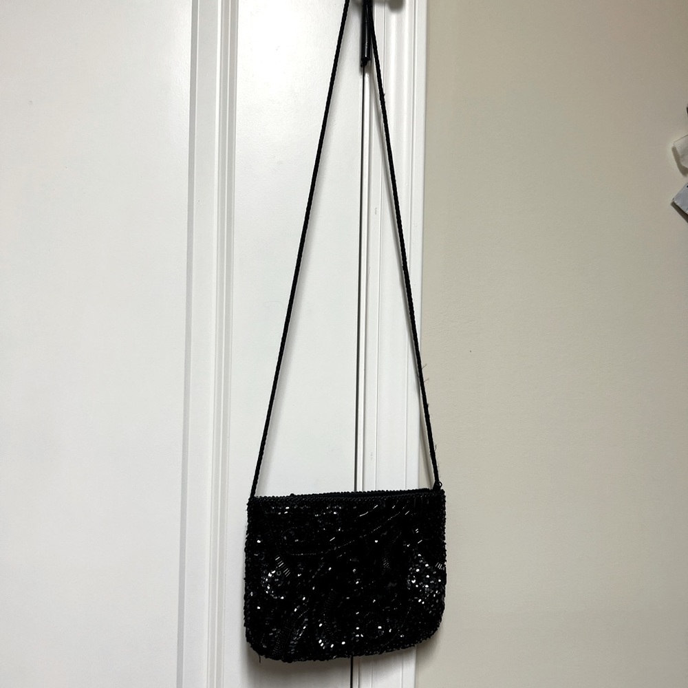 Evening/formal purse/clutch. Black with shimmery beads. Vintage